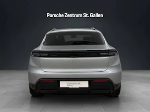 Porsche Macan 4