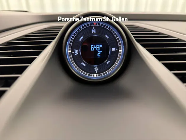 Porsche Macan 4