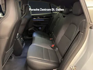 Porsche Macan 4