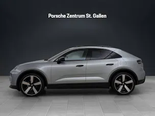 Porsche Macan 4