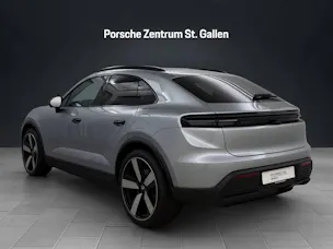 Porsche Macan 4
