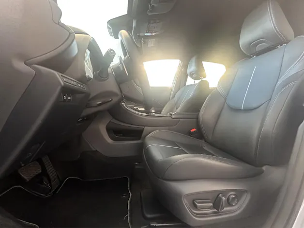Lexus LBX 1.5 Hybrid Relax AWD