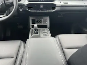 Toyota Hilux Double Cab.-Pick-up 59KWh Style