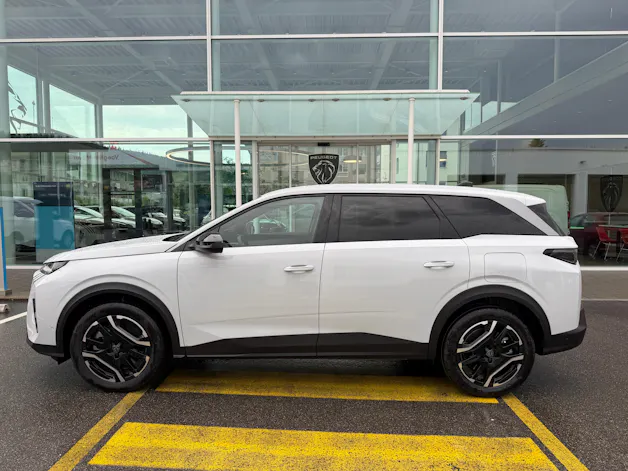 Peugeot 5008 long range e-Allure
