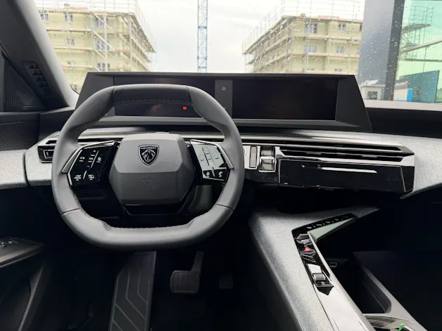Peugeot 5008 long range e-Allure