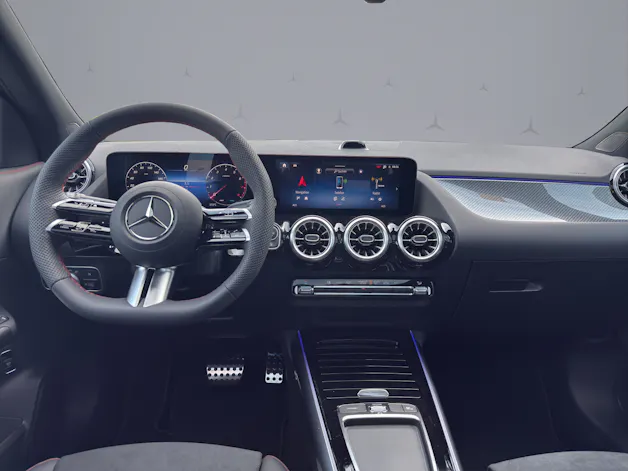 Mercedes-Benz GLA 250 Swiss Star AMG Line 4matic