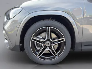 Mercedes-Benz GLA 250 Swiss Star AMG Line 4matic