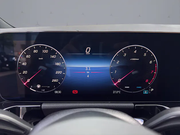 Mercedes-Benz GLA 250 Swiss Star AMG Line 4matic