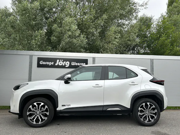 Toyota Yaris Cross 1.5 VVT-i HSD Trend AWD-i