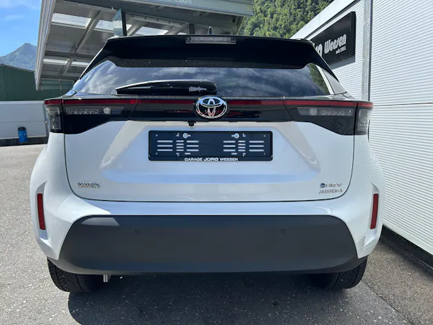 Toyota Yaris Cross 1.5 VVT-i HSD Premium AWD-i