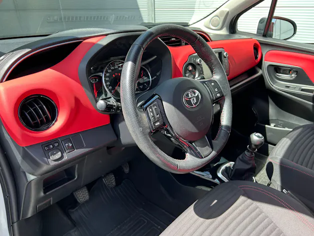 Toyota Yaris 1.33 VVT-i Style