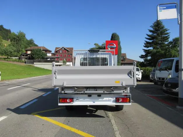 Nissan Interstar 3.5  L2H1 2.0 dCi 150 Acenta Dreiseitenkipper