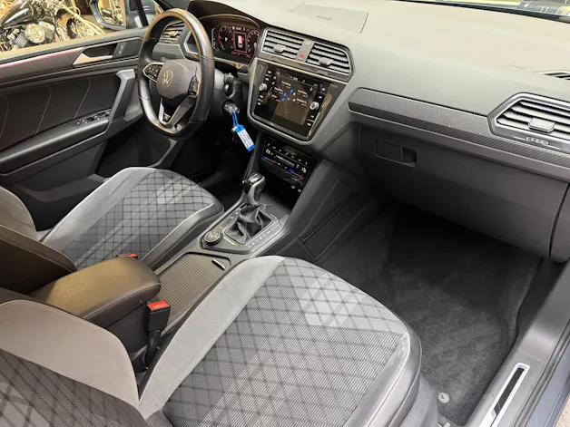 VW Tiguan 2.0 TDI SCR R-Line DSG