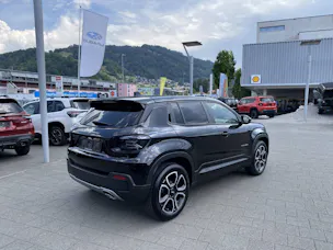 Jeep Avenger 1.2 MHEV Summit