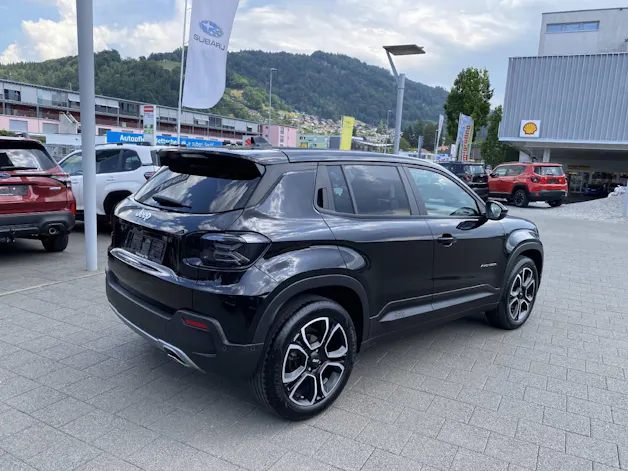 Jeep Avenger 1.2 MHEV Summit