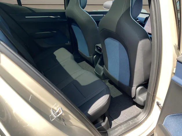 Volvo EX30 CC E60 Twin Performance AWD