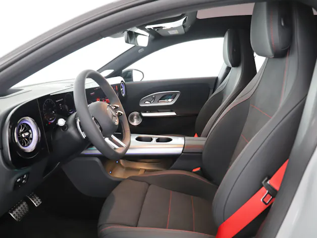 Mercedes-Benz CLA SB 220 4M 8G-DCT