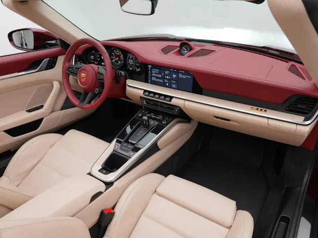 Porsche 911 Targa 4S Heritage Edition