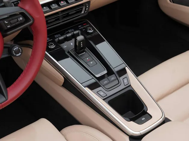 Porsche 911 Targa 4S Heritage Edition