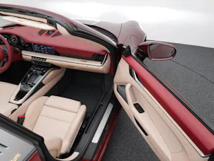 Porsche 911 Targa 4S Heritage Edition