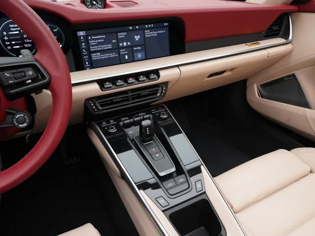 Porsche 911 Targa 4S Heritage Edition