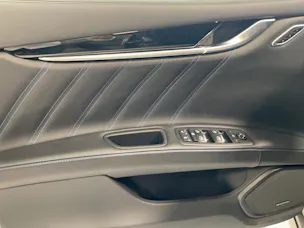 Maserati Ghibli 2.0 Hybrid GranLusso