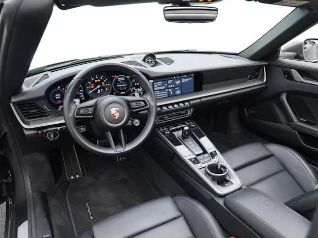 Porsche 911 Carrera 4 Cabriolet