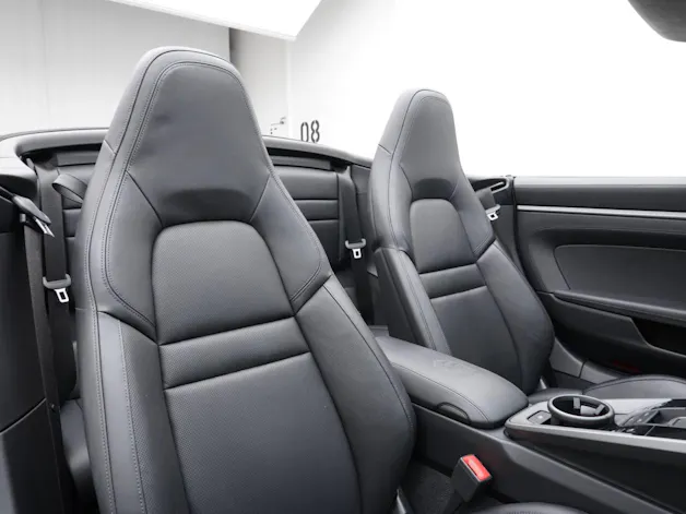 Porsche 911 Carrera 4 Cabriolet