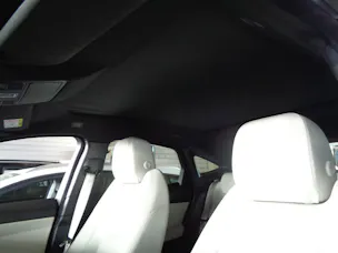 Jaguar E-Pace 2.0 P250 R-Dynamic SE AWD Automatik