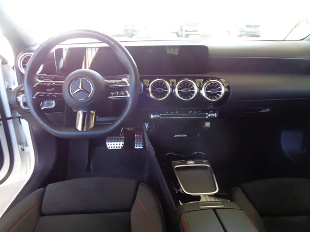 Mercedes-Benz A250 4Matic AMG Line