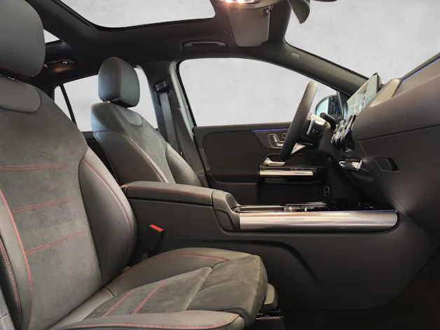 Mercedes-Benz GLA 250 4Matic 8G-DCT Swiss Star