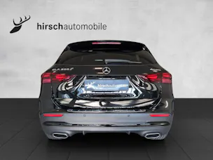 Mercedes-Benz GLA 250 4Matic 8G-DCT Swiss Star