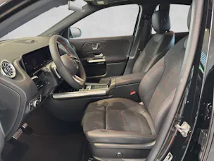 Mercedes-Benz GLA 250 4Matic 8G-DCT Swiss Star