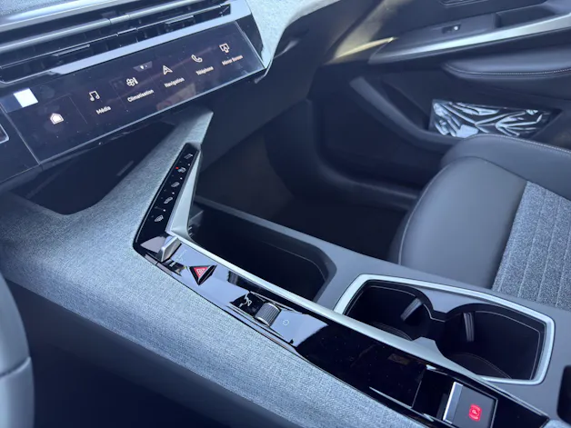 Peugeot 3008 e-Allure Premium AWD