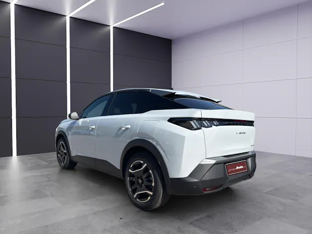 Peugeot 3008 e-Allure Premium AWD