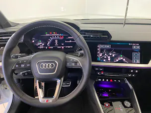 Audi S3 Sportback 2.0 TFSI quattro S-tronic