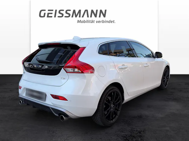Volvo V40 2.0 T5 Momentum R-Design S/S