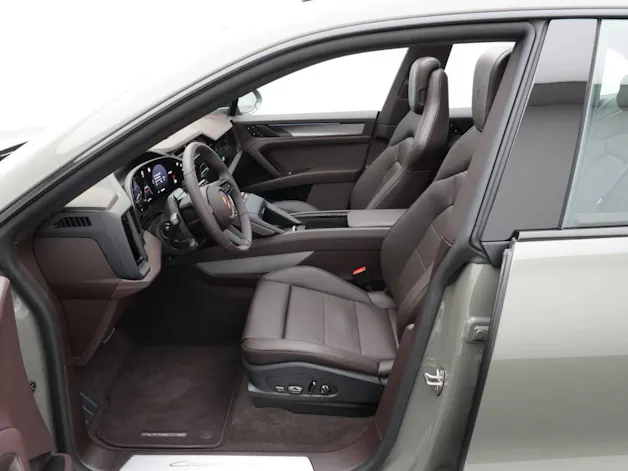 Porsche Cayenne S Electric