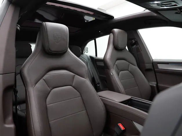Porsche Cayenne S Electric