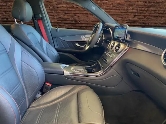 Mercedes-Benz GLC 300 d AMG Line 4Matic