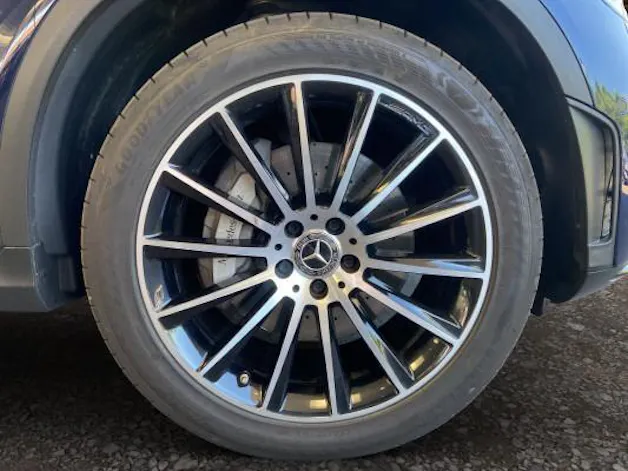 Mercedes-Benz GLC 300 d AMG Line 4Matic