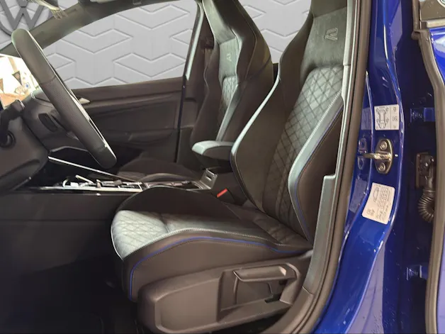 VW Golf 1.5 e TSI mHEV R-Line DSG
