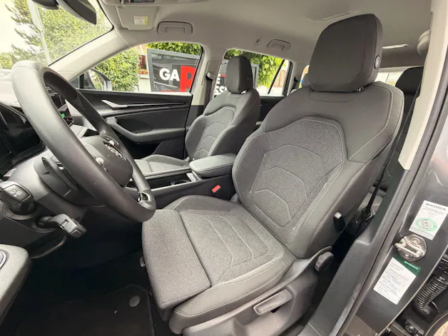 Škoda Kodiaq 2.0 TDI 193 PS 4x4 Selection *** 7 SITZER & TOP AUSSTATTUNG ***
