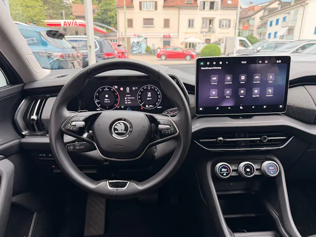 Škoda Kodiaq 2.0 TDI 193 PS 4x4 Selection *** 7 SITZER & TOP AUSSTATTUNG ***