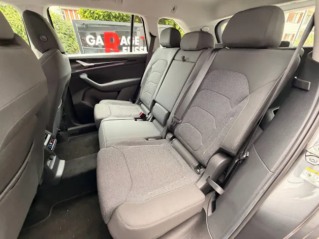 Škoda Kodiaq 2.0 TDI 193 PS 4x4 Selection *** 7 SITZER & TOP AUSSTATTUNG ***