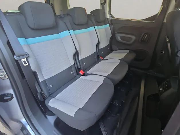 Citroën Berlingo XL 1.2i PureTech 7 Plätze Shine