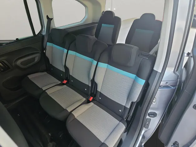 Citroën Berlingo XL 1.2i PureTech 7 Plätze Shine
