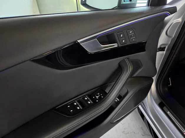Audi RS4 Avant 2.9 V6 TFSI quattro T-Tronic