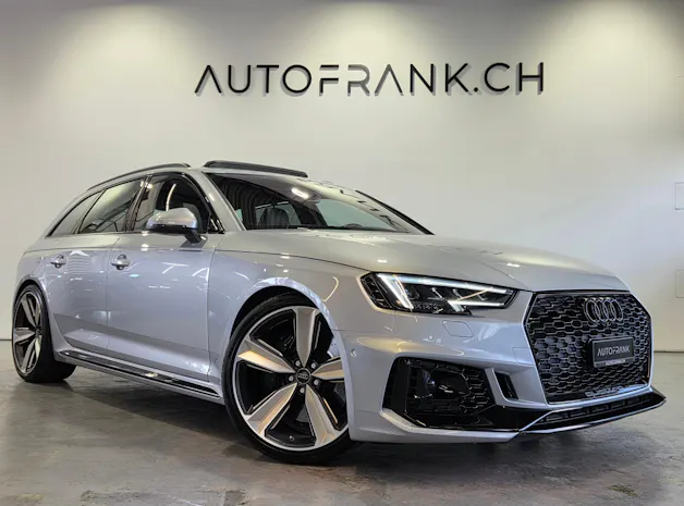 Audi RS4 Avant 2.9 V6 TFSI quattro T-Tronic