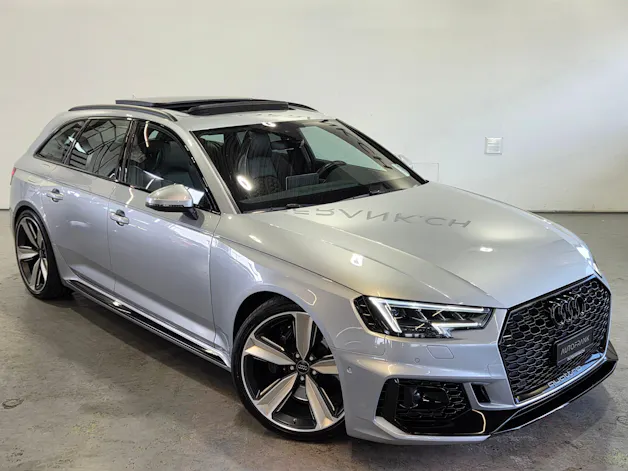 Audi RS4 Avant 2.9 V6 TFSI quattro T-Tronic